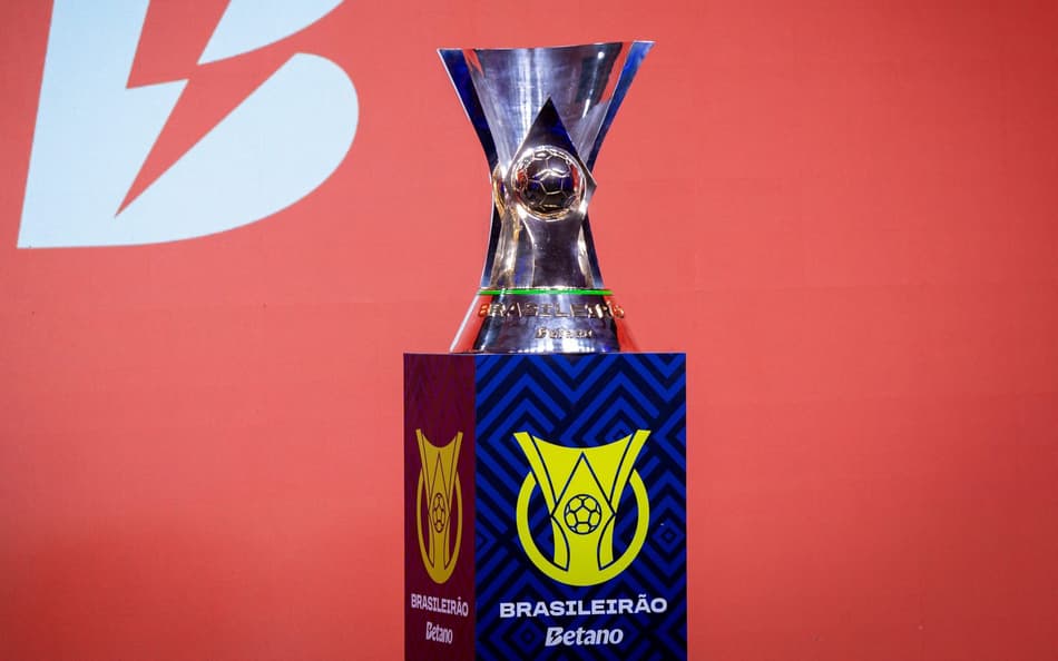 Trofeu da Série A do Brasileirão 2025 (foto: Joilson Marconne/CBF)