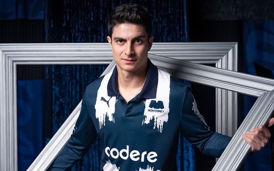 Stefan Medina - Monterrey - Uniforme Mundial