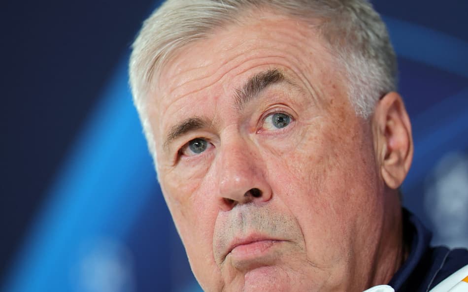 Carlo Ancelotti já conquistou três Champions pelo Real Madrid (Foto: Thomas COEX / AFP)