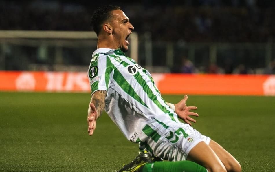 Antony - Fiorentina x Real Betis - Europa League