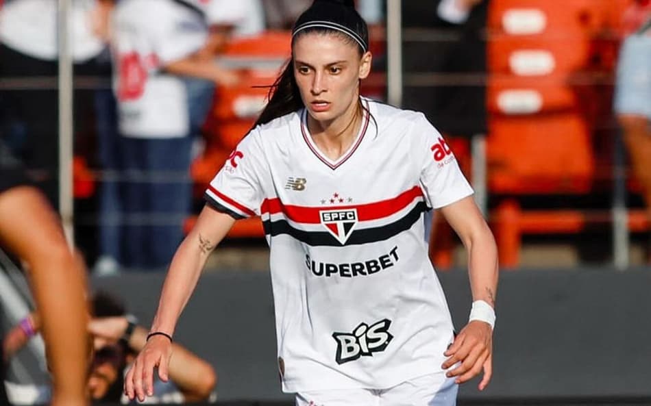 Bruna Calderan chegou ao São Paulo nesta temporada. (Foto: Revend Chiri / São Paulo FC)