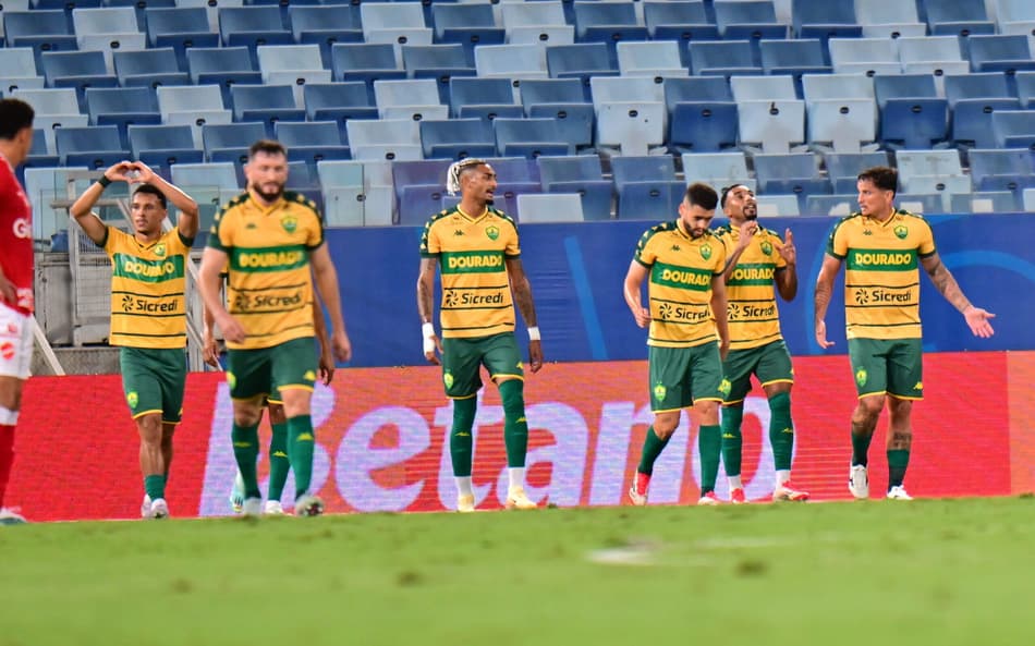 Cuiabá x Vila Nova - Brasileirão