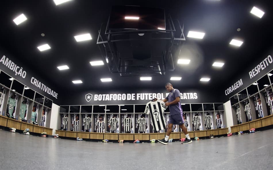 Escalação de Botafogo x Internacional