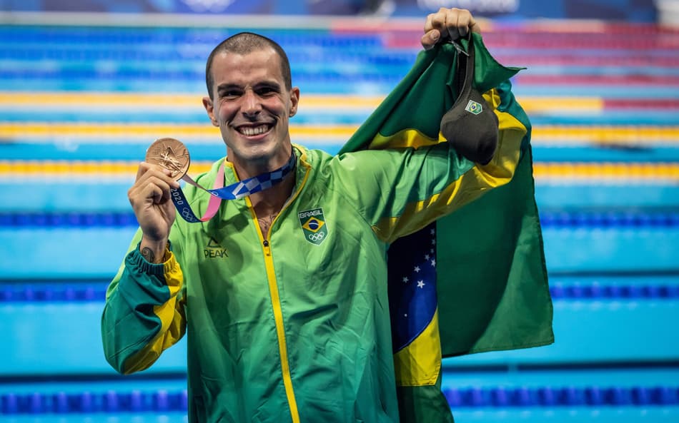 Bruno Fratus passou a atuar como treinador