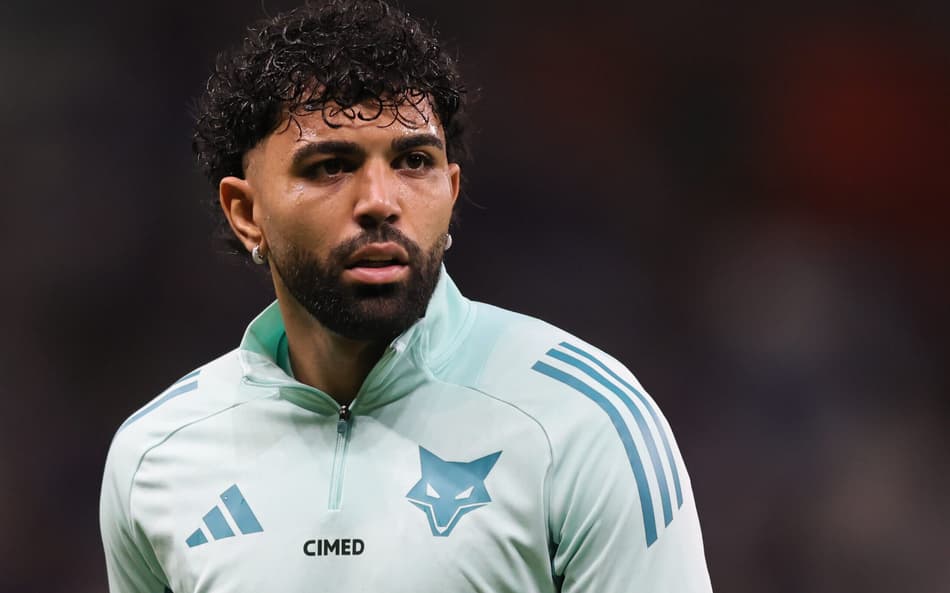 Gabigol no aquecimento do jogo do Cruzeiro contra o Vila Nova