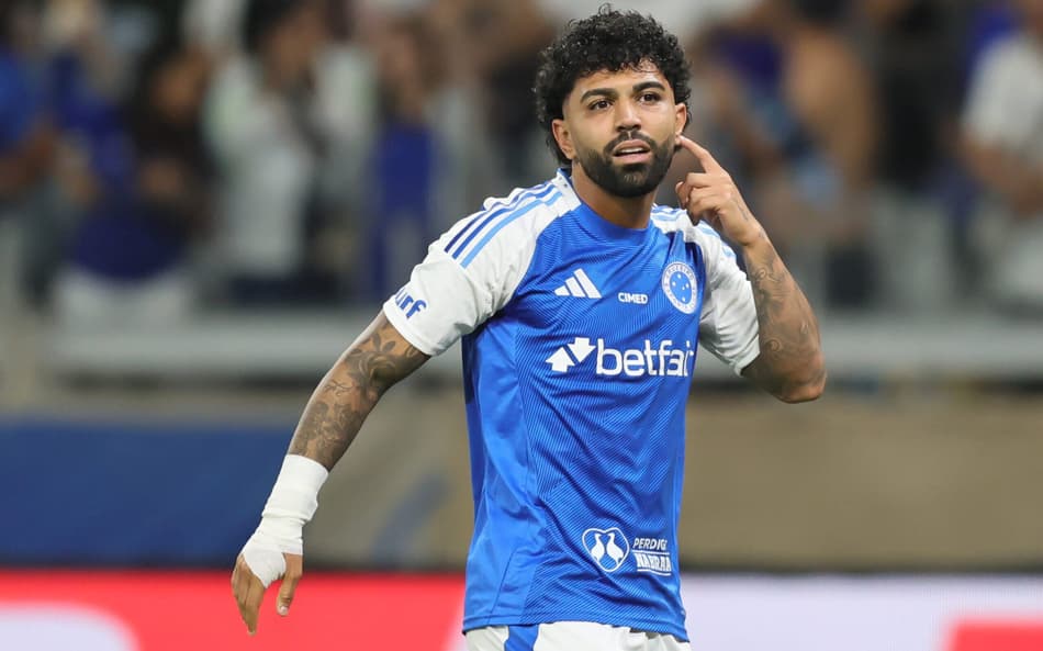 Gabigol comemora gol contra o Flamengo