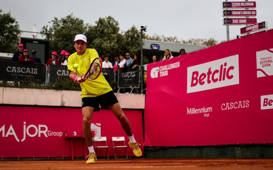 João Fonseca em treino em Estoril
