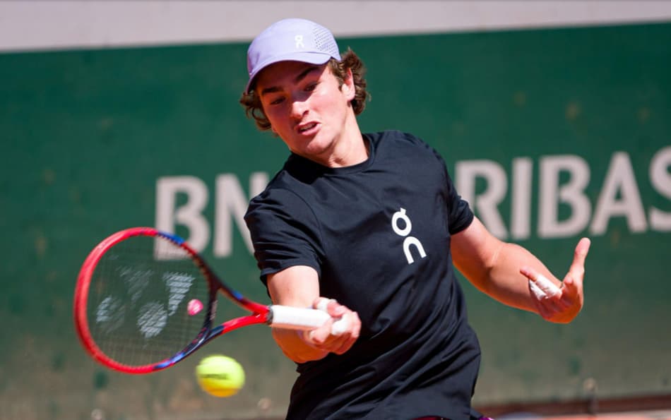 João Fonseca em treino em Roland Garros (Getty Images)