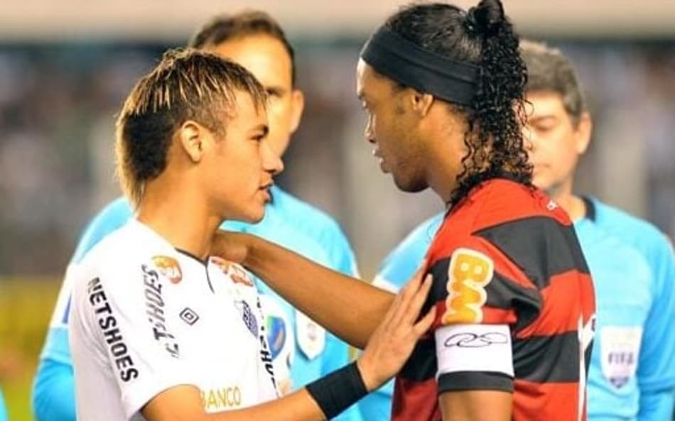 Neymar e Ronaldinho (Foto: Ivan Storti)