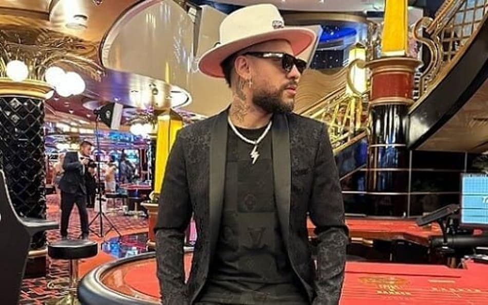 Sósia de Neymar