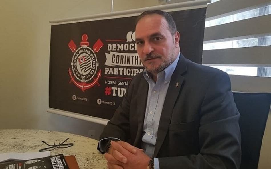Romeu Tuma Júnior em seu escritório de advocacia