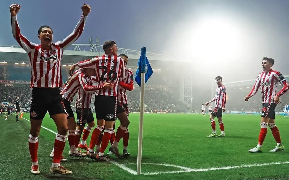 Sheffield e Sunderland se enfrentam em confronto bilionário (Foto: Reprodução)