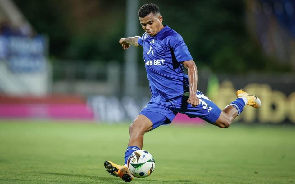 Maicon pelo Levski Sofia