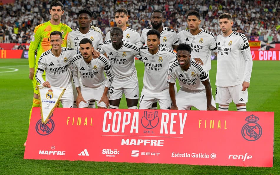 FBL-ESP-CUP-BARCELONA-REAL MADRID