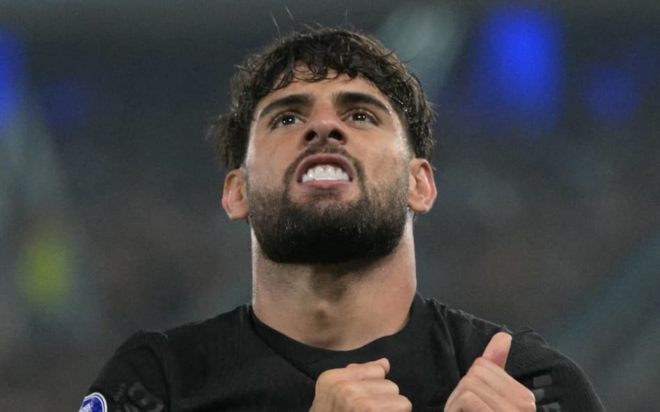 Yuri Alberto comemora seu gol no jogo do Corinthians contra o Racing na Argentina pela semifinal da Sul-Americana