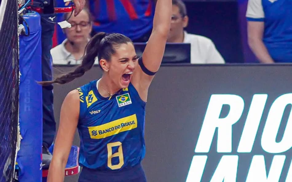 Júlia Kudiess em primeira etapa da VNL, no Rio (Foto: Mauricio Val/FV Imagem/CBV)