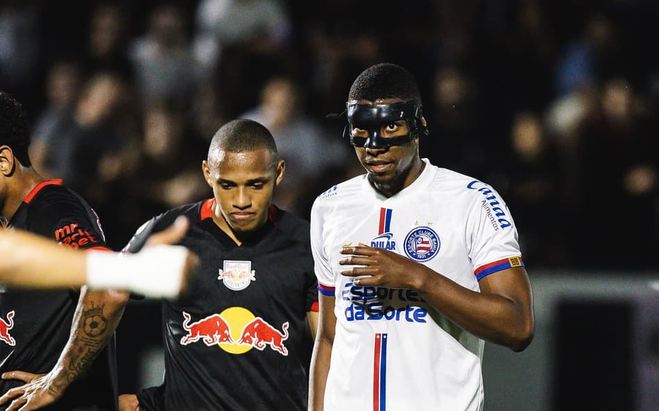 John John e Kanu em Bragantino x Bahia (Foto: Letícia Martins / EC Bahia)