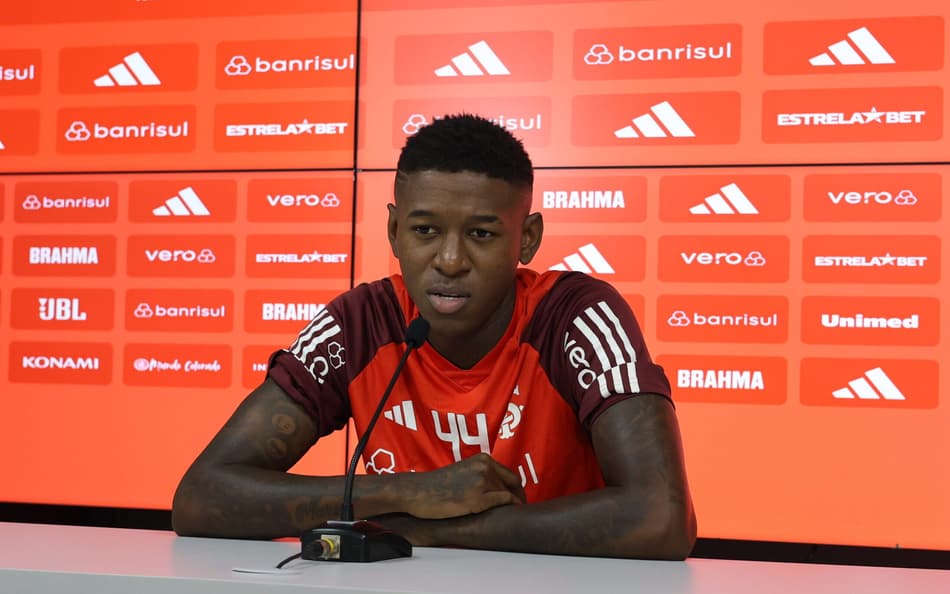 Punido pelo STJD, Vitão desfalcará o Internacional em dois jogos