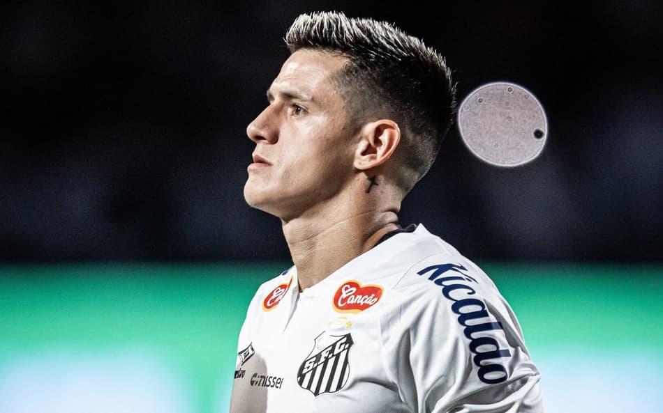 Leo Godoy pode voltar ao time titular do Santos (Foto: Raul Baretta/ Santos FC)