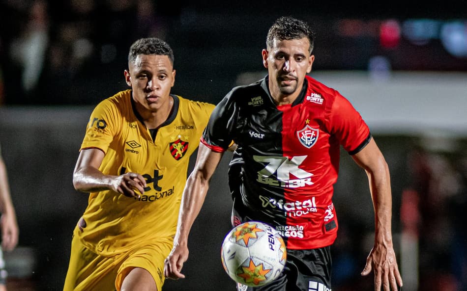 Ricardo Ryller em jogo do Vitória contra o Sport (Foto: Victor Ferreira / EC Vitória)