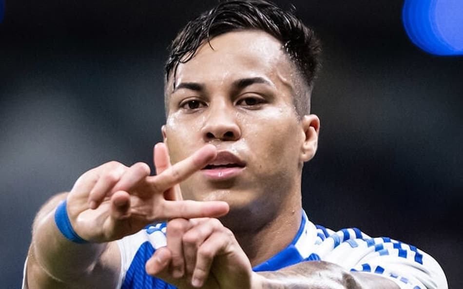 Kaio Jorge, do Cruzeiro, comemora gol contra o Vila Nova-GO