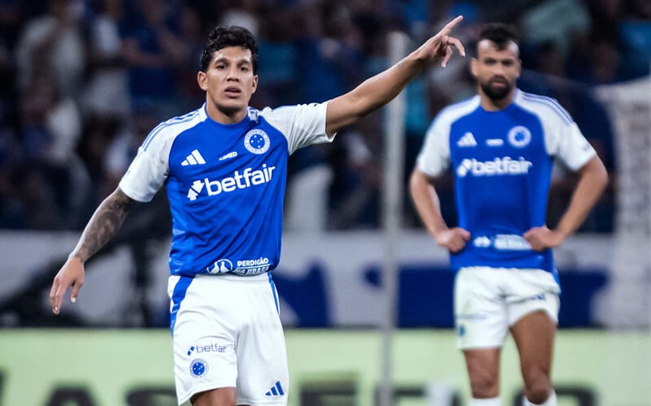 Volante Lucas Romero está perto de renovação com o Cruzeiro (Foto: Gustavo Aleixo/Cruzeiro)