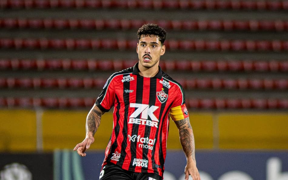 Lucas Halter em ação pelo Vitória (Foto: Victor Ferreira / EC Vitória)