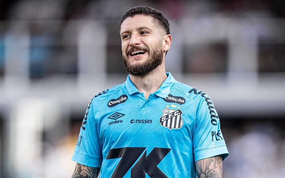 Zé Rafael está em alta no Santos (Foto: Raul Baretta/ Santos FC)
