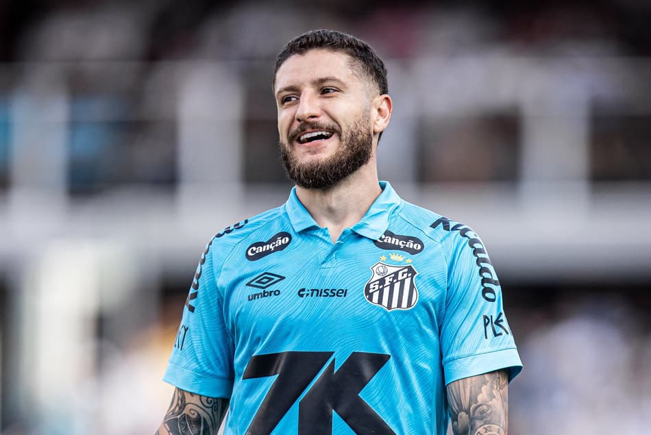 Zé Rafael está em alta no Santos (Foto: Raul Baretta/ Santos FC)