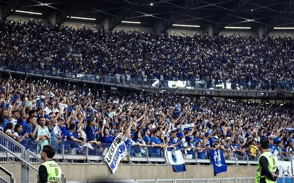 Torcida do Cruzeiro no Mineirão (Foto: Gustavo Aleixo/Cruzeiro)