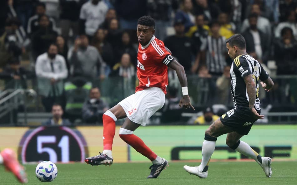 Vitão, do Internacional, Dudu, do Atlético-MG
