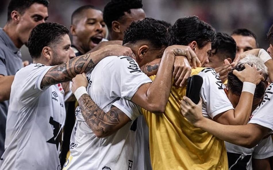 Elenco masculino do Santos segue de folga na pausa para o Mundial de Clubes da Fifa. (Foto: Raul Baretta/ Santos FC)