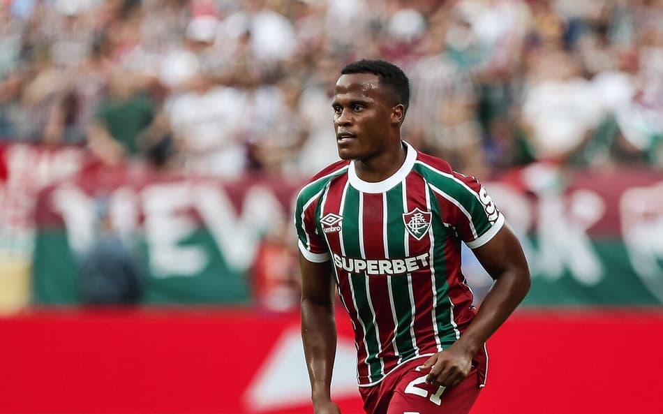 Arias abriu o placar para o Fluminense (Foto: Marcelo Gonçalves/Fluminense FC)