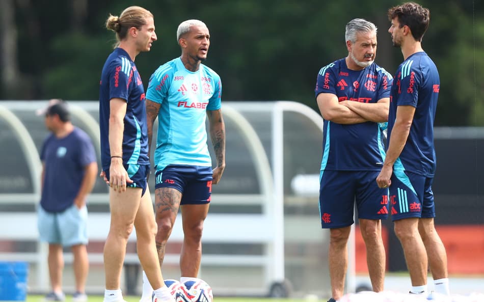 Filipe Luís José Boto Wesley Rodrigo Caio treino Flamengo Mundial