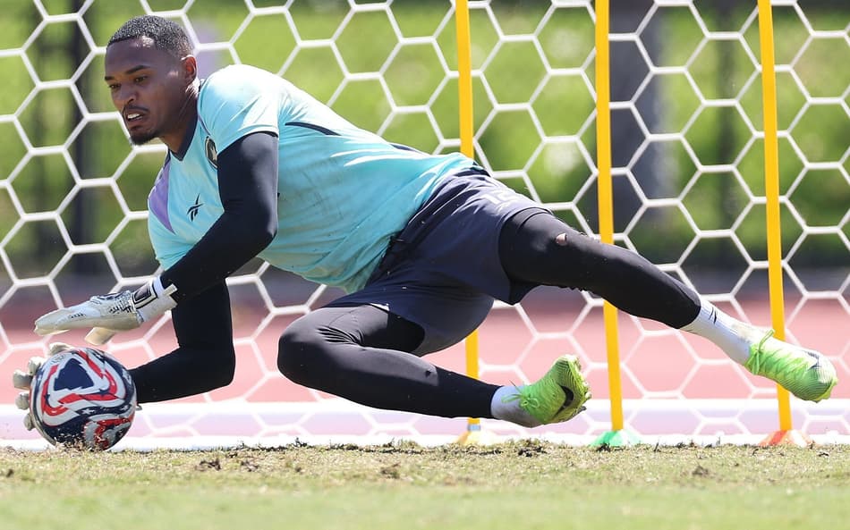 John durante treino do Botafogo em Pasadena (Foto: Vítor Silva/Botafogo)
