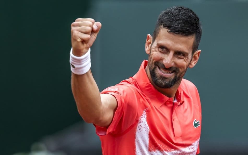 Voleio espetacular de Djokovic é eleito o ponto do mês pela ATP; vídeo