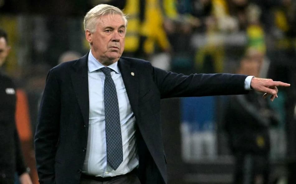 Ancelotti comanda a Seleção Brasileira (Foto: NELSON ALMEIDA / AFP)