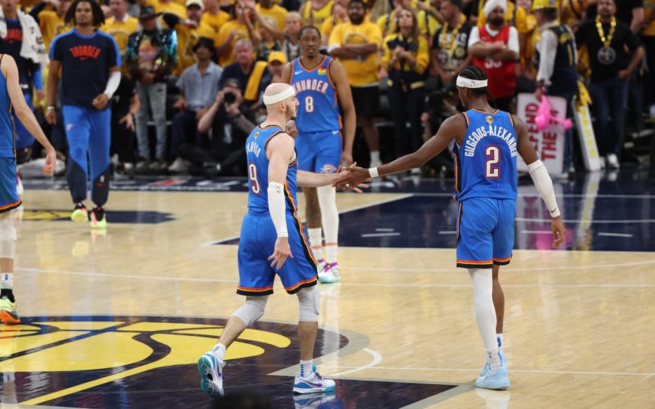 Thunder vira no fim, bate Pacers fora de casa e empata a final da NBA