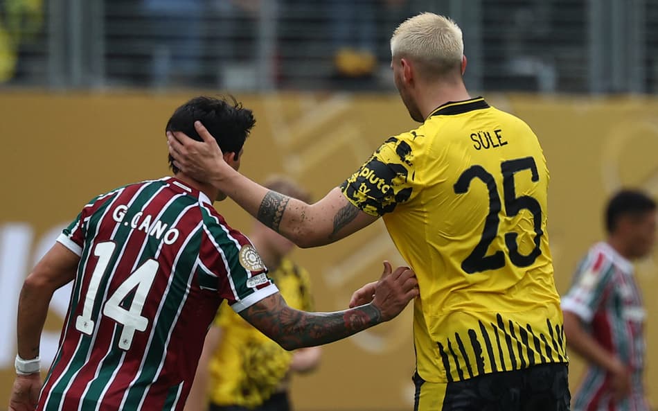 Cano em Fluminense x Borussia