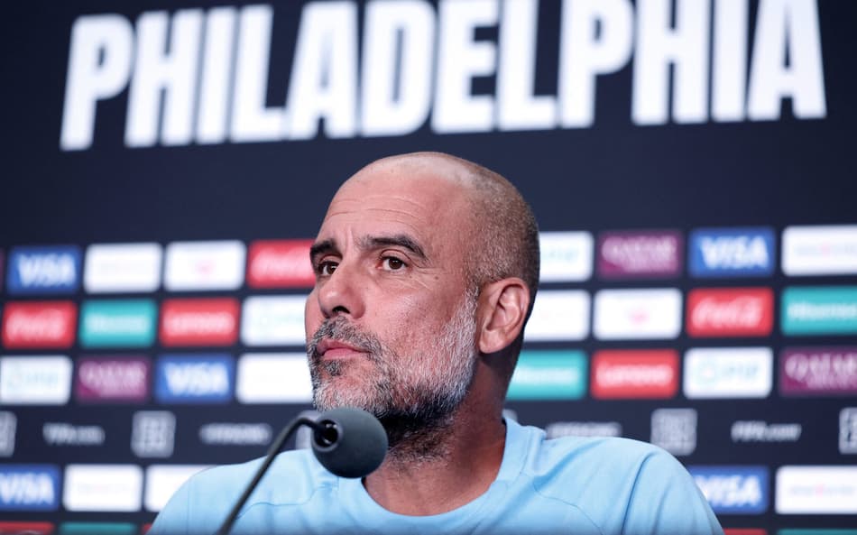 Pep Guardiola - manchester city