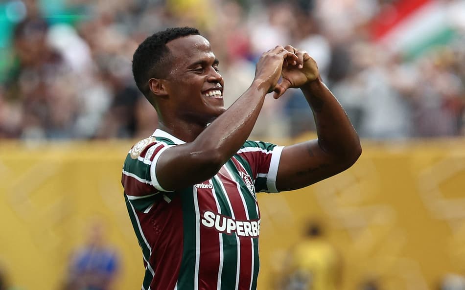 Jhon Arias comemorando gol em Fluminense x Ulsan HD (Foto: Franck Fife/AFP)
