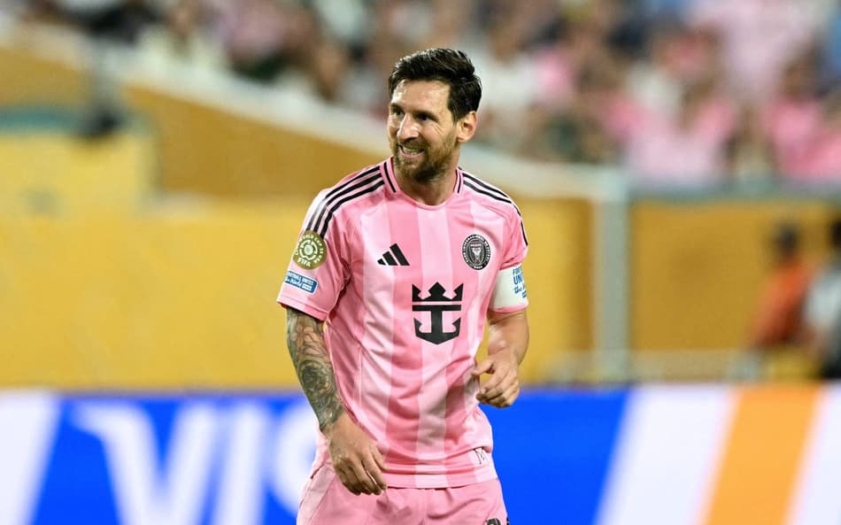 Messi foi o terceiro jogador com mais dribles no Mundial (Foto: PATRICIA DE MELO MOREIRA / AFP)