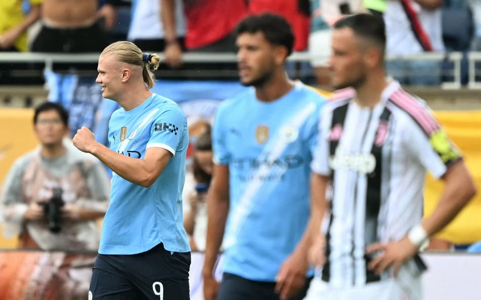 Haaland chegou a 300 gols na carreira (Foto: PATRICIA DE MELO MOREIRA / AFP)