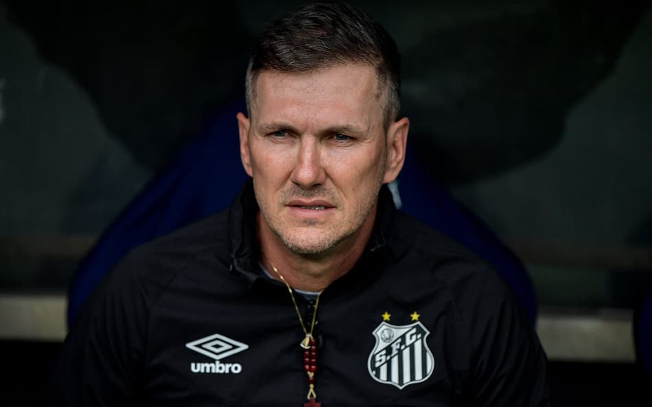 Paulo Turra pode voltar ao mercado (Foto: Thiago Ribeiro/AGIF)
