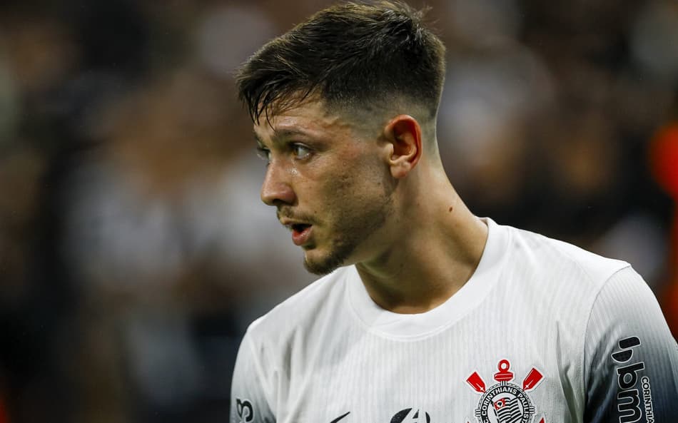 Garro voltou ao Corinthians na Sul-Americana (Foto: Marco Miatelo/AGIF)
