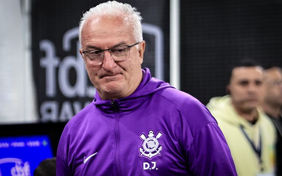 Time de Dorival Jr é o que menos finaliza na competição (Foto: Fabio Giannelli/AGIF)