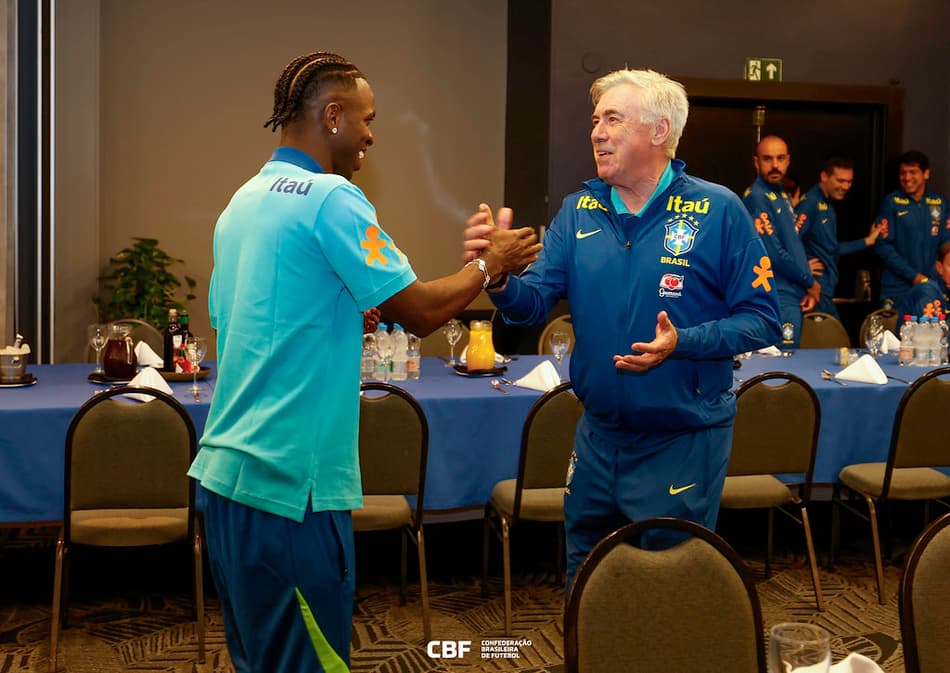 Ancelotti recebe convocados da Seleção Brasileira para Data Fifa; veja fotos