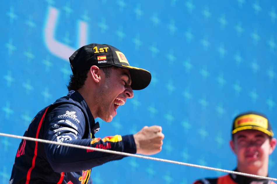 Arvid Lindblad, da Red Bull, já tem duas vitórias na F2 (Foto: F2)
