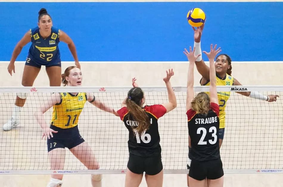 Brasil x Alemanha na VNL feminina (foto: divulgação CBV)