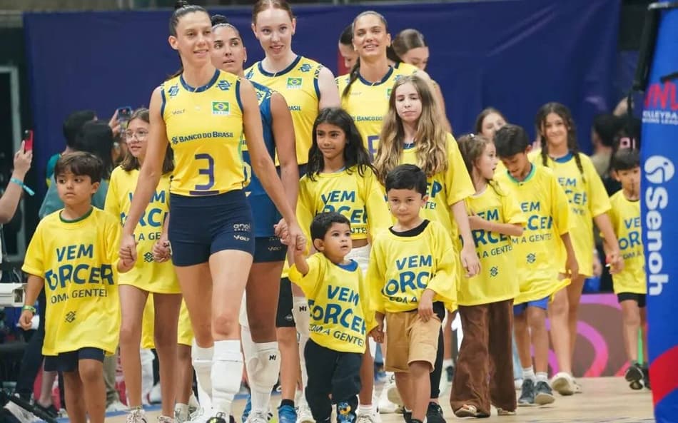 Brasil x Alemanha na VNL feminina (foto: divulgação CBV)